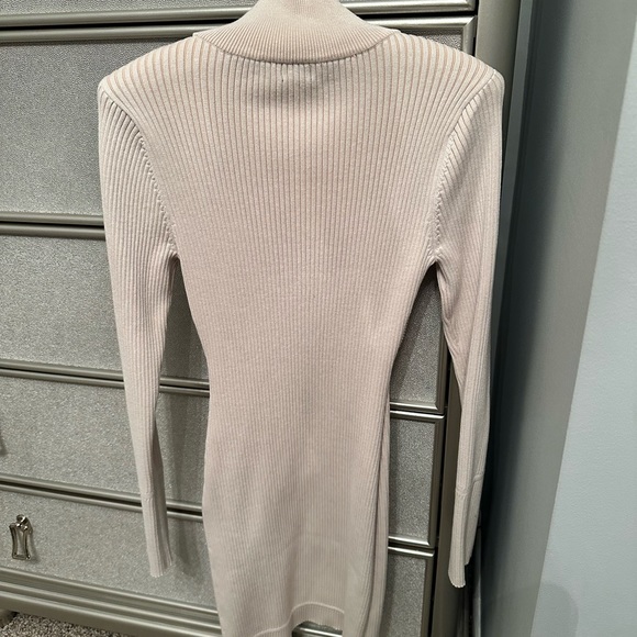 NBD Dress - Picture 5 of 9